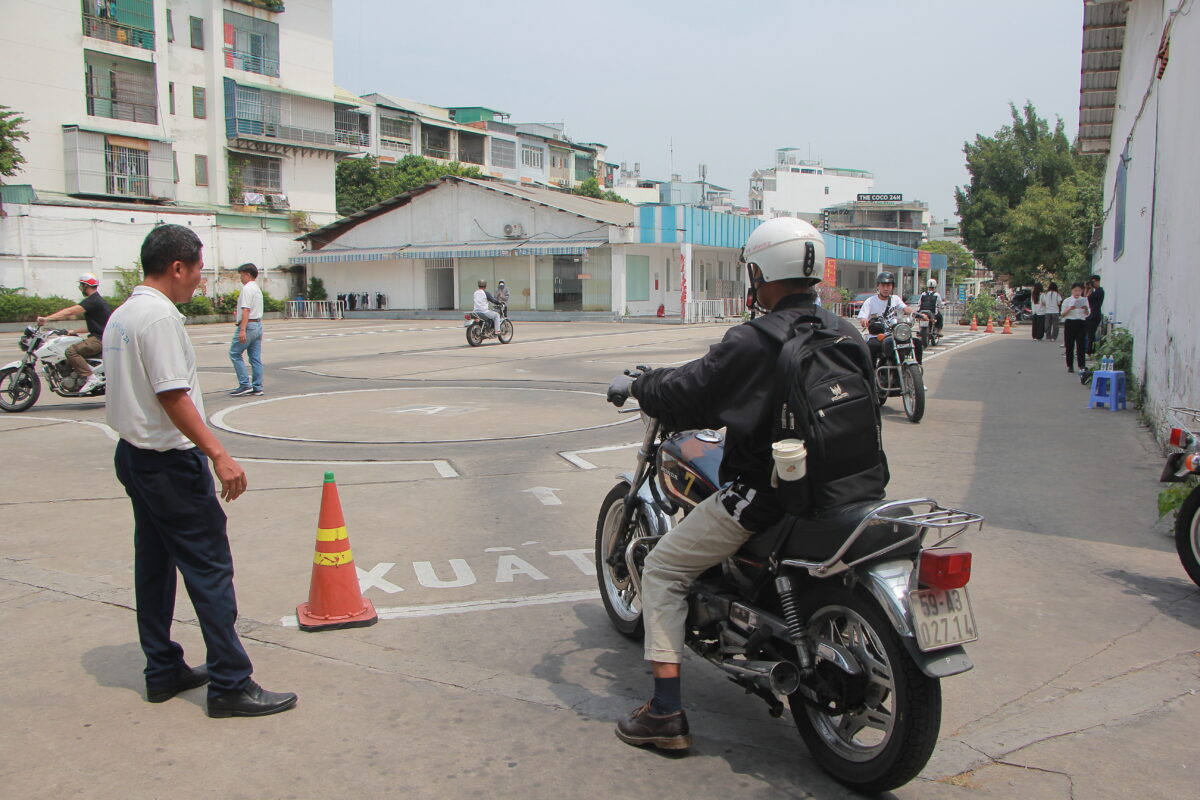 thi lý thuyết bằng lái xe máy