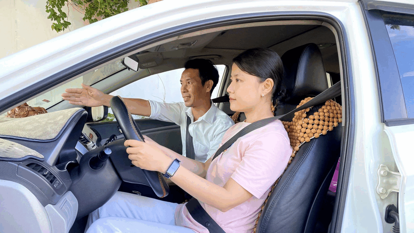 chị em phụ nữ nên chọn trung tâm uy tín khi học lái